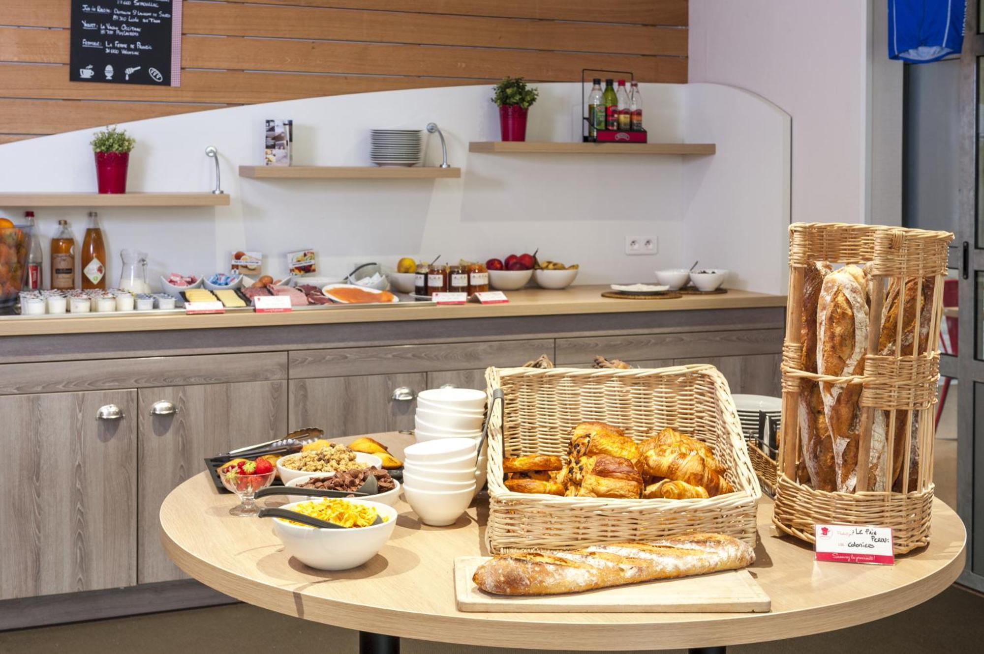Brit Hotel Toulouse Colomiers - L'Esplanade 외부 사진